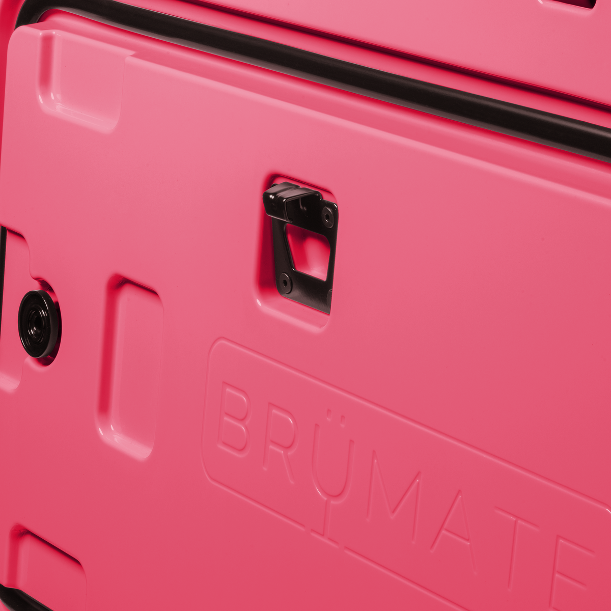 brutank-g3 brutank-55qt-neonpink-bottle-opener.png